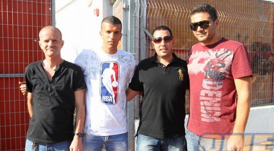 מחמוד עבאס, דורון אוסידון ושחר גרינברג. הרכש הראשון של הפועל (שי לוי)