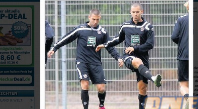 ורמוט ושכטר. הקשר עדיין סובל מפציעה (צילום מסך)