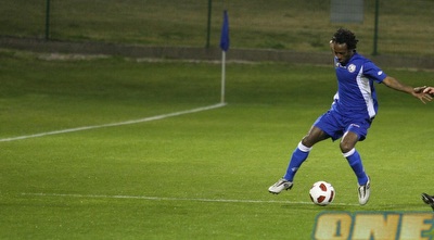 טגה מול שוקרני (משה חרמון) טגה מול שוקרני (משה חרמון)