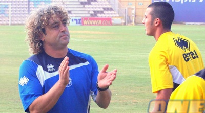 ראובן עטר. מחפש חיזוק (משה חרמון)