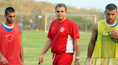 אלי כהן (יניב גונן) אלי כהן (יניב גונן)