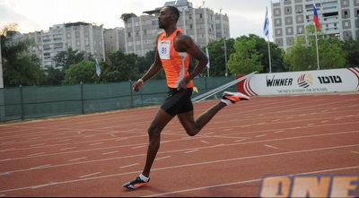 דונלד סנפורד (עופר ביידה) (ONE)