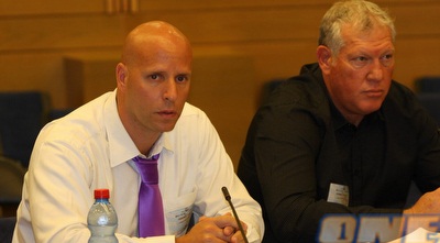 אריה אלתר ואורי שילה (גיא בן זיו)