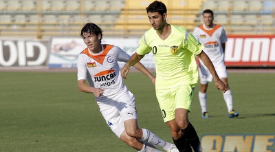 חן עזריאל מול אלביס מסיץ´ (יוסי ציפקיס)