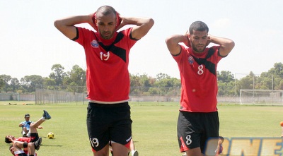 ליאור ז´אן והישאם כיוואן. האחרון יטוס למחנה (יניב גונן) ליאור ז´אן והישאם כיוואן. האחרון יטוס למחנה (יניב גונן)