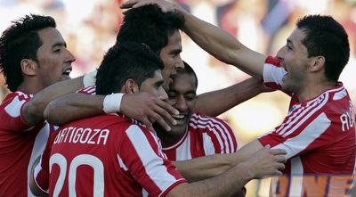 שחקני פראגוואי במשחק הקודם מול ברזיל (רויטרס)