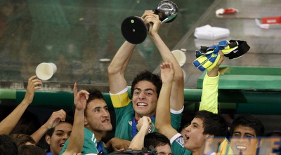 מקסיקו חוגגת זכיה באליפות העולם עד גיל 17 (רויטרס)