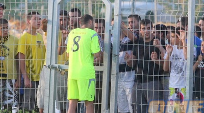 חילופי הדברים נמשכו למספר דקות (משה חרמון) חילופי הדברים נמשכו למספר דקות (משה חרמון)