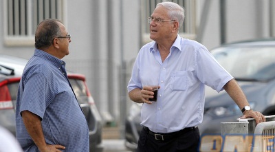 יעקב שחר (יוסי ציפקיס)