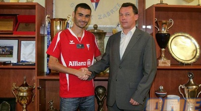 עידן שריקי מוצג (האתר הרשמי של ז´אבז´ה) (ONE)