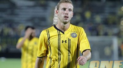 עומר ורד (יוסי ציפקיס) עומר ורד (יוסי ציפקיס)