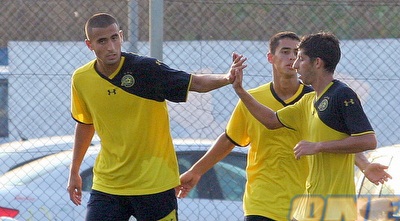 מיכה, קהת וכהן חוגגים את השער השני (ליאור טימור) מיכה, קהת וכהן חוגגים את השער השני (ליאור טימור)