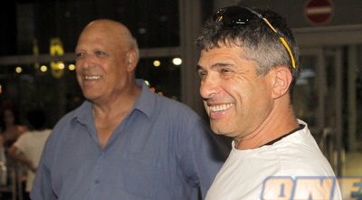 ליאוניד קאופמן. &qout;קשה לדבר על מקום&qout; (יוסי ציפקיס)