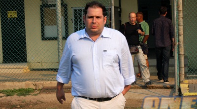 אדם לוין (יניב גונן)