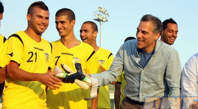 דן אדלר עם קובי מויאל ועמית בן שושן (יניב גונן)