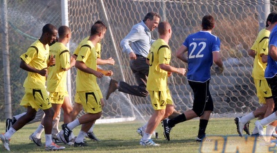 אדלר מנסה להדביק את הקצב (יניב גונן)