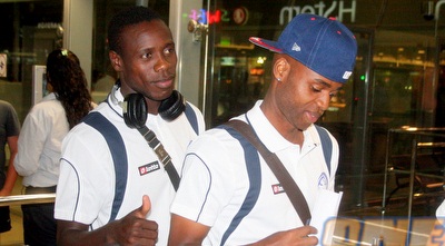 אלן מסודי וסביטי ליפנייה במצב רוח חיובי (משה חרמון)