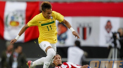 ניימאר דוהר מול ורה (רויטרס)