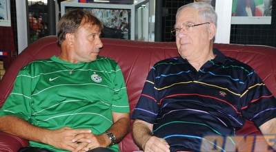 יעקב שחר ואלישע לוי בבוסניה (האתר הרשמי של מכבי חיפה) (ONE) יעקב שחר ואלישע לוי בבוסניה (האתר הרשמי של מכבי חיפה) (ONE)