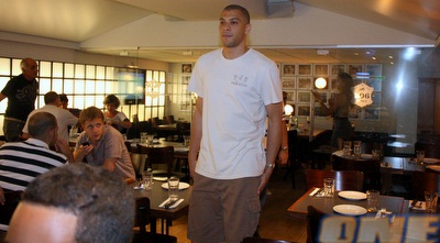 אנתוני פארקר ב-206 (יניב גונן)