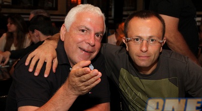 דן שמיר עם פיני גרשון במסעדה החדשה של שאראס (מור שאולי)