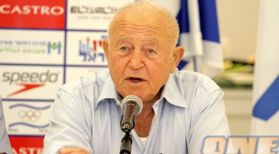 ורשביאק. יסיים את תפקידו (יוסי ציפקיס)