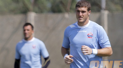 רן קדוש ודרשלר קאלה. קדוש שוחרר בסוף לנס ציונה (יוסי ציפקיס) רן קדוש ודרשלר קאלה. קדוש שוחרר בסוף לנס ציונה (יוסי ציפקיס)