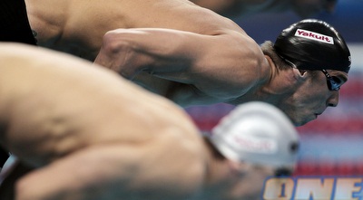 מייקל פלפס קופץ למים. פתח טוב ונחלש (GettyImages)