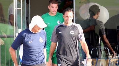 ניר דוידוביץ´ (משה חרמון) ניר דוידוביץ´ (משה חרמון)