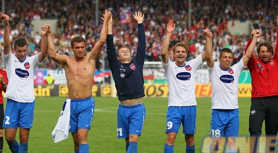 שחקני היידנהיים חוגגים עם האוהדים (GettyImages) שחקני היידנהיים חוגגים עם האוהדים (GettyImages)