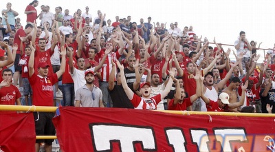 אוהדי הפועל ב&qout;ש (יוסי ציפקיס)