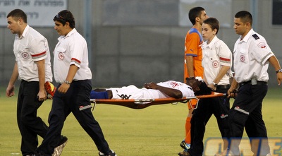 לאריה קינגסטון (יוסי ציפקיס)