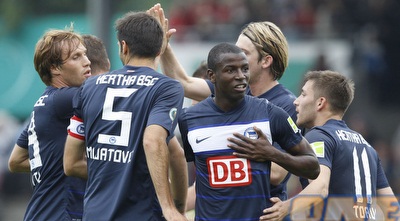 שחקני הרטה ברלין חוגגים (רויטרס)