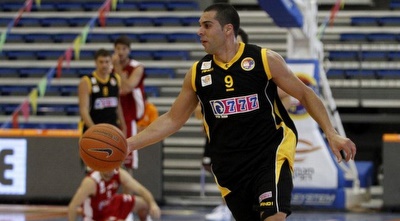 אבי סוכר (יוסי ציפקיס)