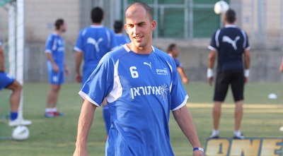 רביד גזל. &qout;אפשר לברך על המוגמר&qout; (עמית מצפה) רביד גזל. &qout;אפשר לברך על המוגמר&qout; (עמית מצפה)