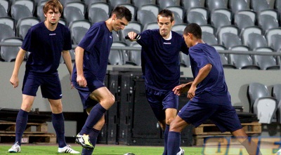 אימון ז´לז´ניצ´אר (משה חרמון)