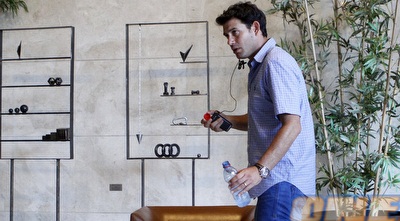 אפי צפריר. הפועל פ&qout;ת בדרך להעברת בעלות? (יוסי ציפקיס)