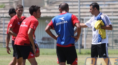 ניצן שירזי, יוסי דורה ואייל טרטצקי במהלך האימון (עמית מצפה)