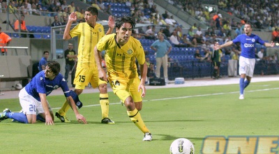 יואב זיו (יניב גונן)