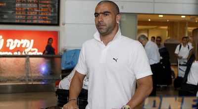 פיני בלילי (יוסי ציפקיס) פיני בלילי (יוסי ציפקיס)