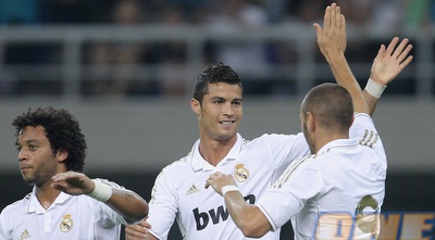 בנזמה, רונאלדו ומרסלו מטיילים בסין (GettyImages) בנזמה, רונאלדו ומרסלו מטיילים בסין (GettyImages)