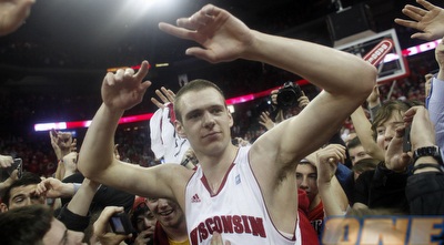 ג´ון לואר. ישוחרר ברגע שתסתיים השביתה ב-NBA (רויטרס) ג´ון לואר. ישוחרר ברגע שתסתיים השביתה ב-NBA (רויטרס)