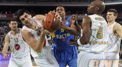  גיורגי שרמאדיני מול מכבי. אפשר לבנות עליו ל-22-20 דקות (רויטרס)