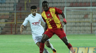 אפא אמברוז מול סיראז´ נסאר (מור שאולי)