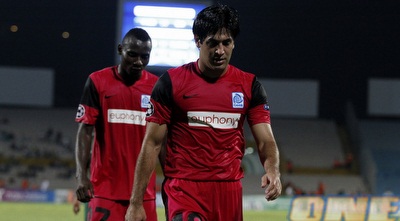 וירד מאוכזב לחדר ההלבשה (יוסי ציפקיס)