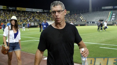 מיץ´ גולדהאר. ההכנסות ייפגעו? (יוסי ציפקיס)