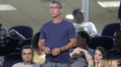 גולדהאר ואנגלידיס  (יניב גונן)