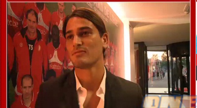 מאור בוזגלו לפני שהוצג בליאז&acute;