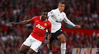 ג´ייק ליברמור לוחץ את דני וולבק (GettyImages) ג´ייק ליברמור לוחץ את דני וולבק (GettyImages)