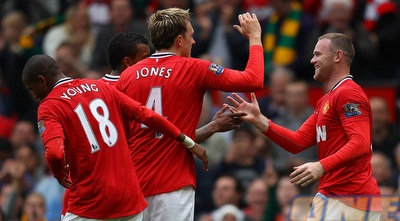 ג´ונס, יאנג ורוני מבסוטים מהחיים (GettyImages)